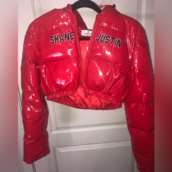 (116)-  Brand New Large RED Shane Justin Puffer Half Jacket is A Beauty!💋 - Picture 2 of 2